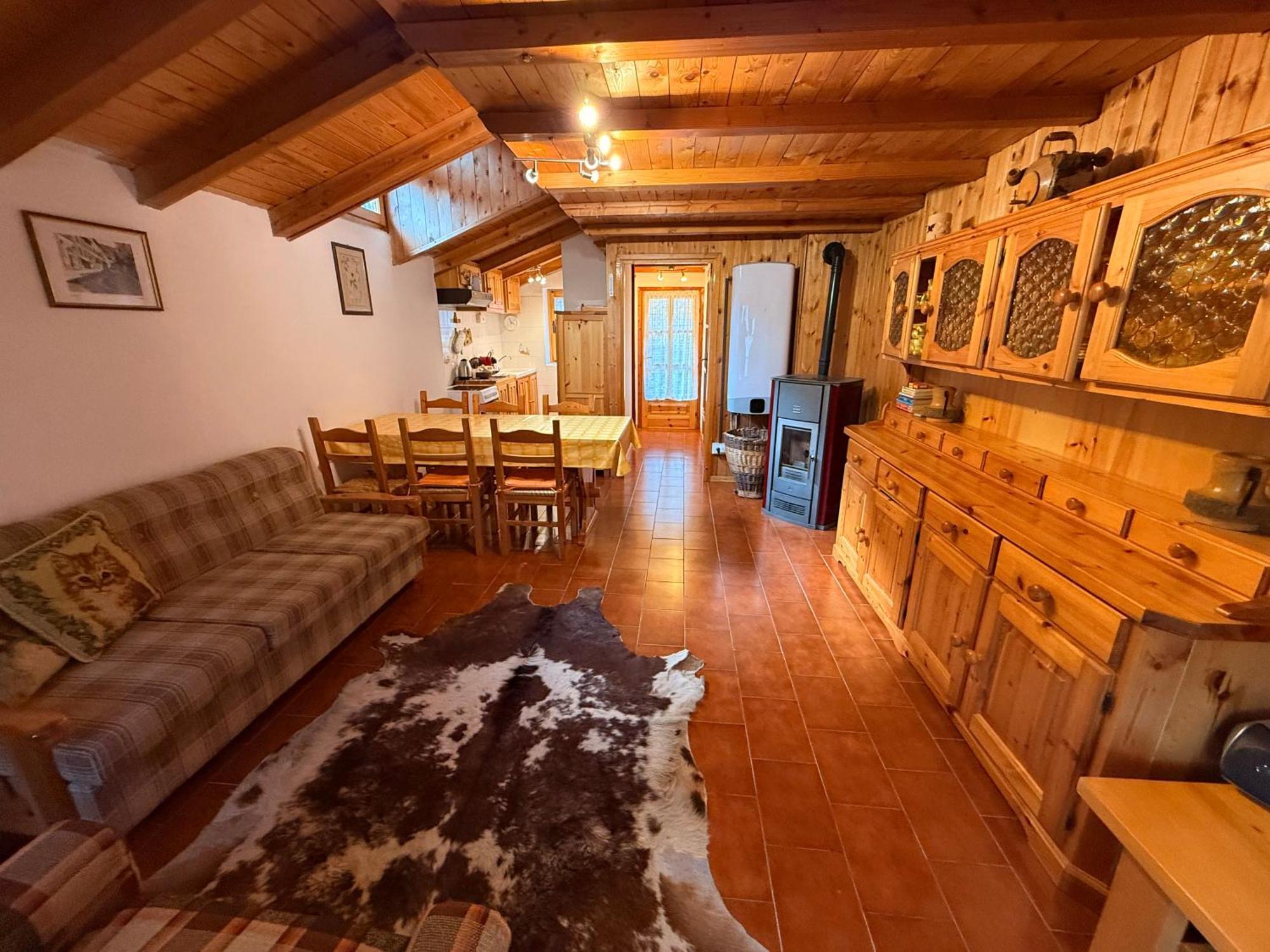 Casa Vacanze Nora Chamois Exterior photo