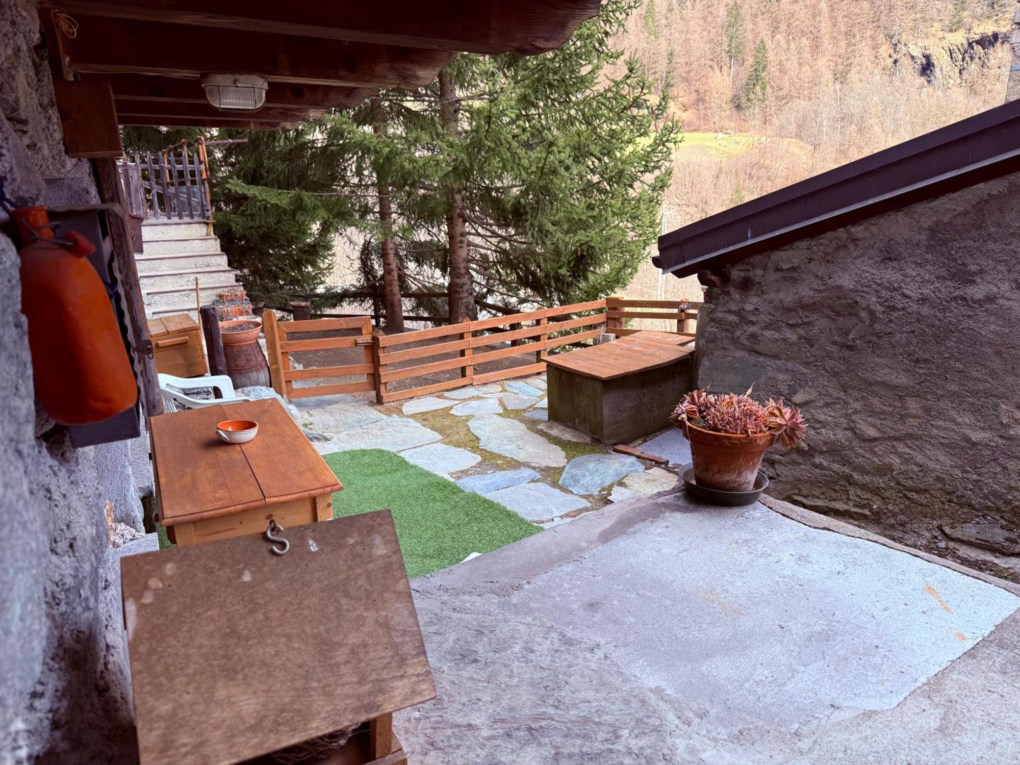 Casa Vacanze Nora Chamois Exterior photo